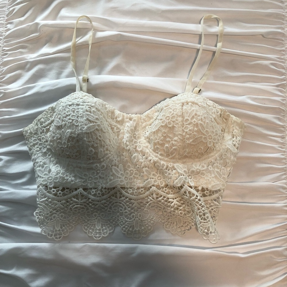 White floral lace crop top